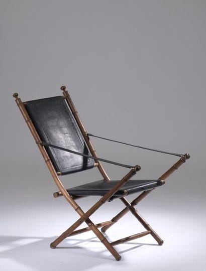 Fauteuil pliant en bois naturel, les montants...
