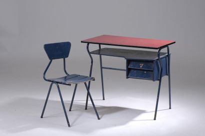 Dans le goût de Jacques HITIER.
Petit bureau...