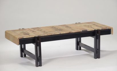 Roger CAPRON (1922-2006).
Table basse rectangulaire...