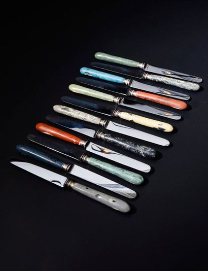 A ONE PIECE KNIFE.
Set of twelve small knives,...
