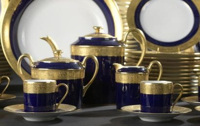 LIMOGES, Manufacture Yves DEGOT.
White porcelain...