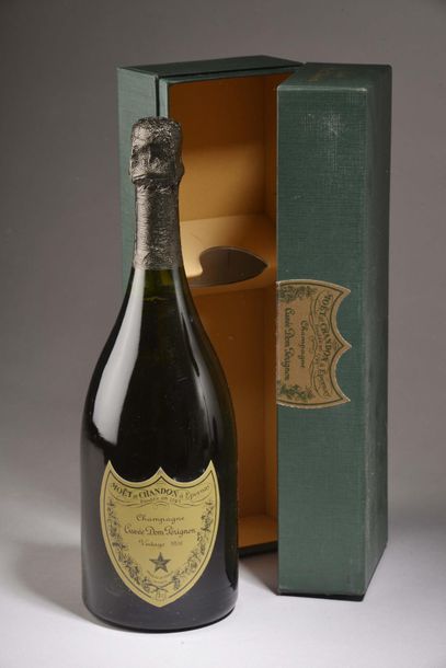 1 bottle CHAMPAGNE 