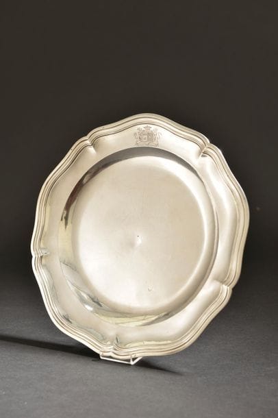 Circular silver platter with five contours...