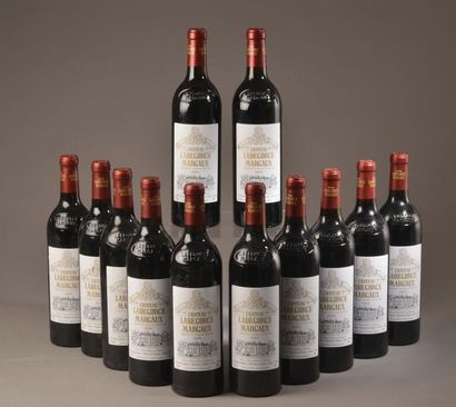 12 bottles Château LABÉGORCE, Margaux 2001...