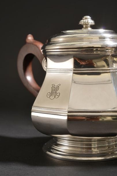 Tea and coffee set in plain silver with a...