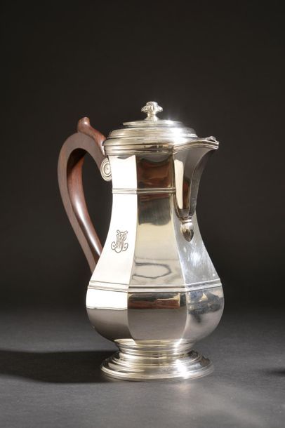 Tea and coffee set in plain silver with a...