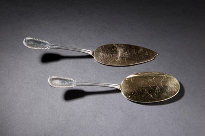Ice shovel and pie spatula made of silver...