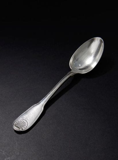 CHRISTOFLE.
A silver metal 