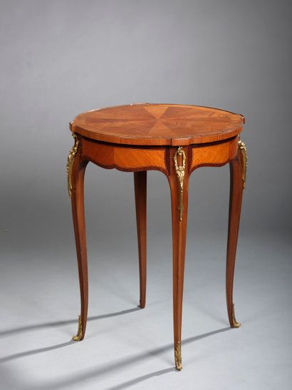 Small middle table in rosewood veneer inlaid...