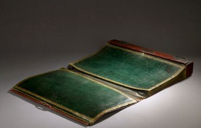 Briefcase forming a writing case in red morocco...