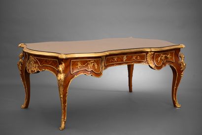 Important flat desk strongly curved in rosewood...