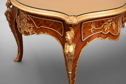 Important flat desk strongly curved in rosewood...