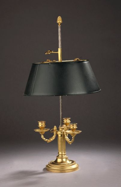 Lampe de bouillotte en bronze doré à trois...