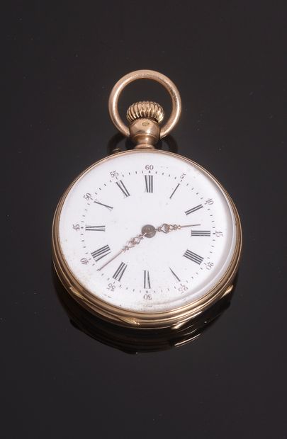 Montre de col en or jaune 18k, le cadran...