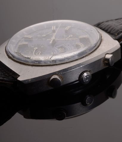 OMEGA. 

 Men's chronometer wristwatch model...