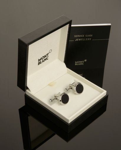 MONTBLANC.

Pair of steel machete buttons,...