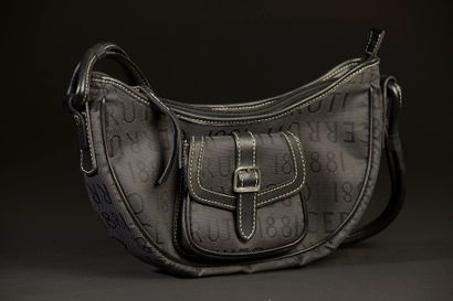CERRUTI 1881.

Sac porté épaule en toile...