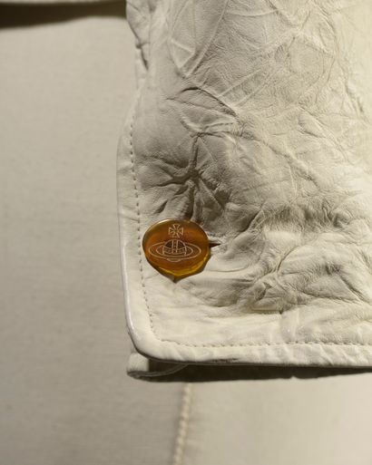 VIVIENNE WESTWOOD RED LABEL.

White leather...