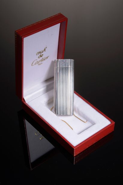 CARTIER.

Lighter model 