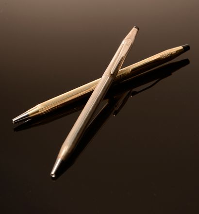 CROSS. 

 Set including two ballpoint pens,...