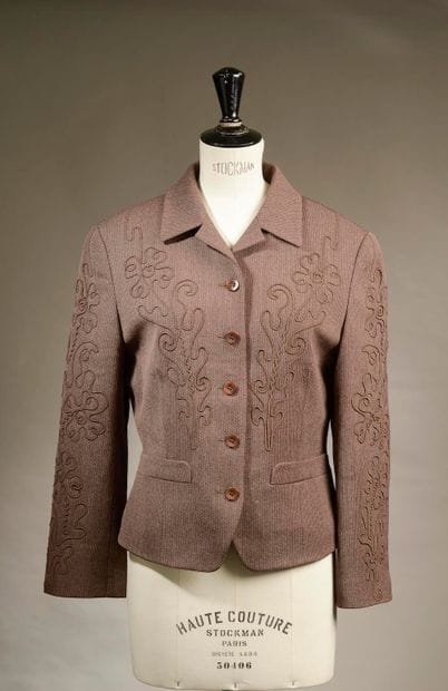 JUNGLE by KENZO.

Brown wool and viscose...