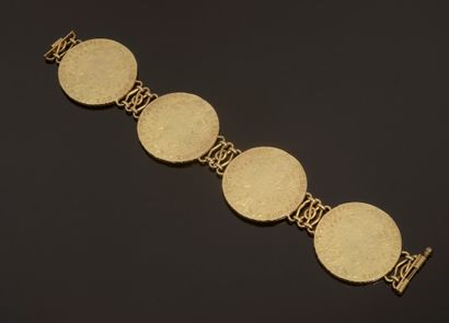 Bracelet en argent 800 millièmes doré orné...