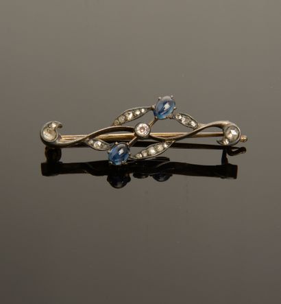 Brooch in 14k yellow gold and 800 thousandths...
