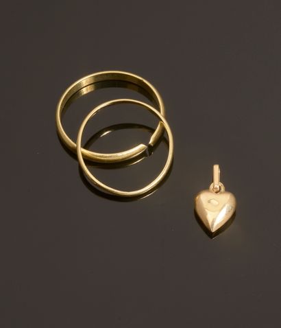 Ensemble en or jaune 18k comprenant deux...