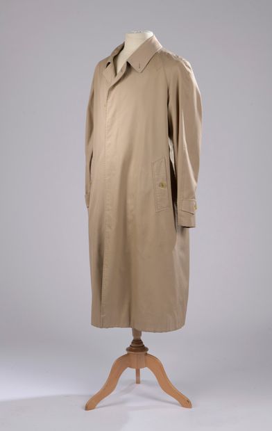 BURBERRY.

Trench coat en gabardine de coton...