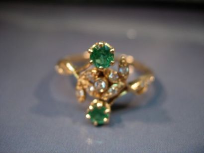 Bague toi et moi en or jaune sertie de deux...