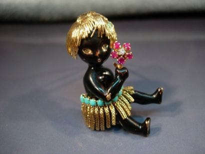 VAN CLEEF & ARPELS
broche clip en or jaune...