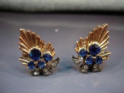 Paire de clips d'oreilles en or 14K et argent...