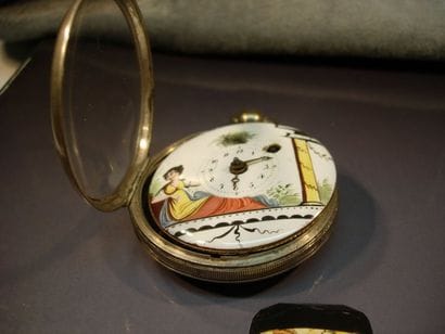 Montre de poche en argent à cadran émaillé....