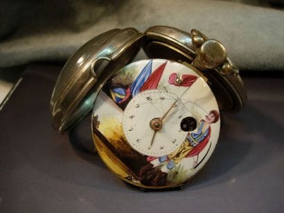 Montre de poche en argent à cadran émaillé....