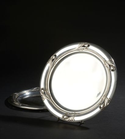 Pair of round silver dishes 925 thousandths,...