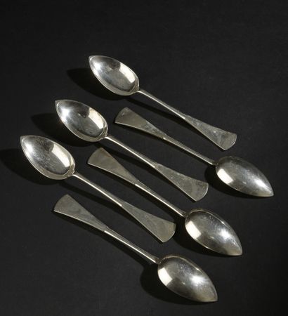 Twelve spoons with mocha out of silver 950...