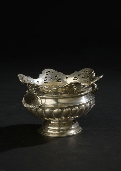 Small oval display cup on pedestal in silver...