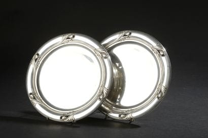 Pair of round silver dishes 925 thousandths,...