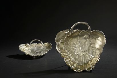 Pair of leafy cups in silver 950 thousandth...