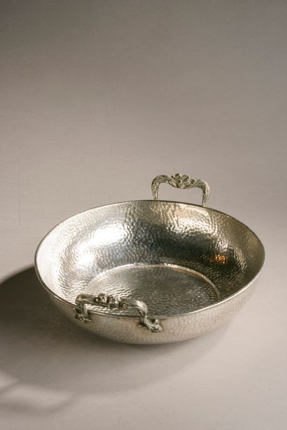 Emile PUIFORCAT (1897 - 1945)
Grande coupe...