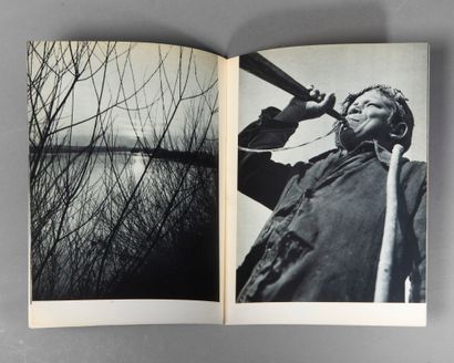 KOLLAR (François). 25 Photos of Kollar. Paris,...