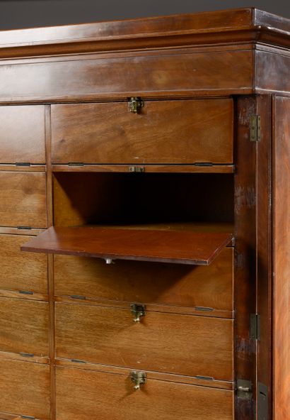 Meuble cartonnier en placage d'acajou, à...
