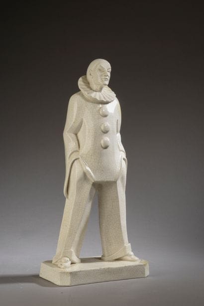 Max LE VERRIER (1891-1973).
Pierrot. 
Faïence...