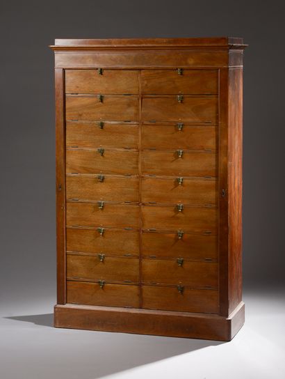Meuble cartonnier en placage d'acajou, à...