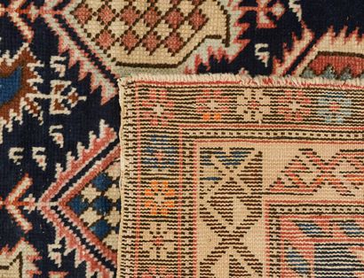 Rectangular carpet in polychrome wool with...