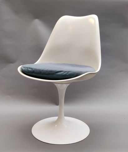 Eero SAARINEN (1910-1961) Knoll International
.
Chaise...