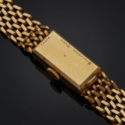 BOUCHERON.
Montre bracelet en or jaune 18k...