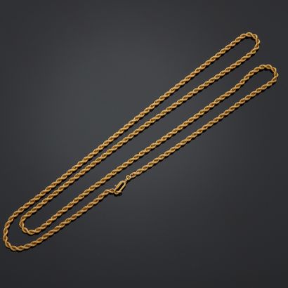 Chaîne de collier à maille corde en or jaune...