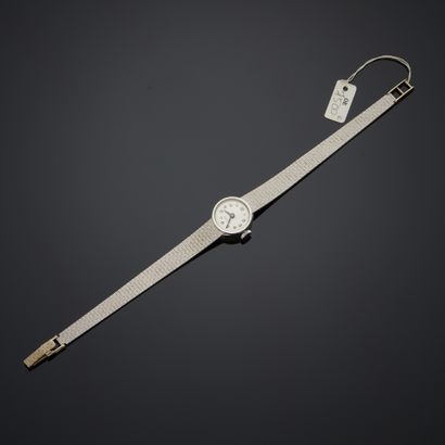 ANTICHOC.
Montre bracelet en or gris 18k,...
