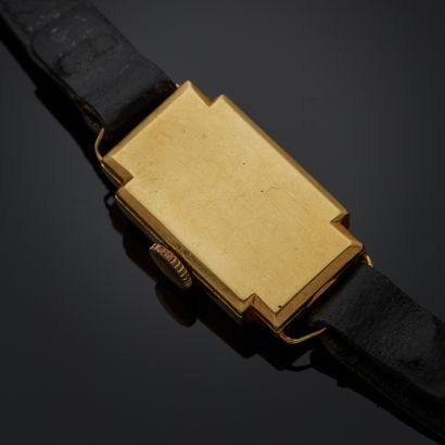 Montre bracelet, boîtier rectangulaire en...